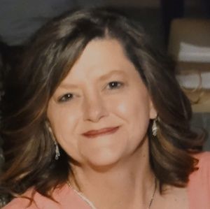 Meet your Posher, Lynn